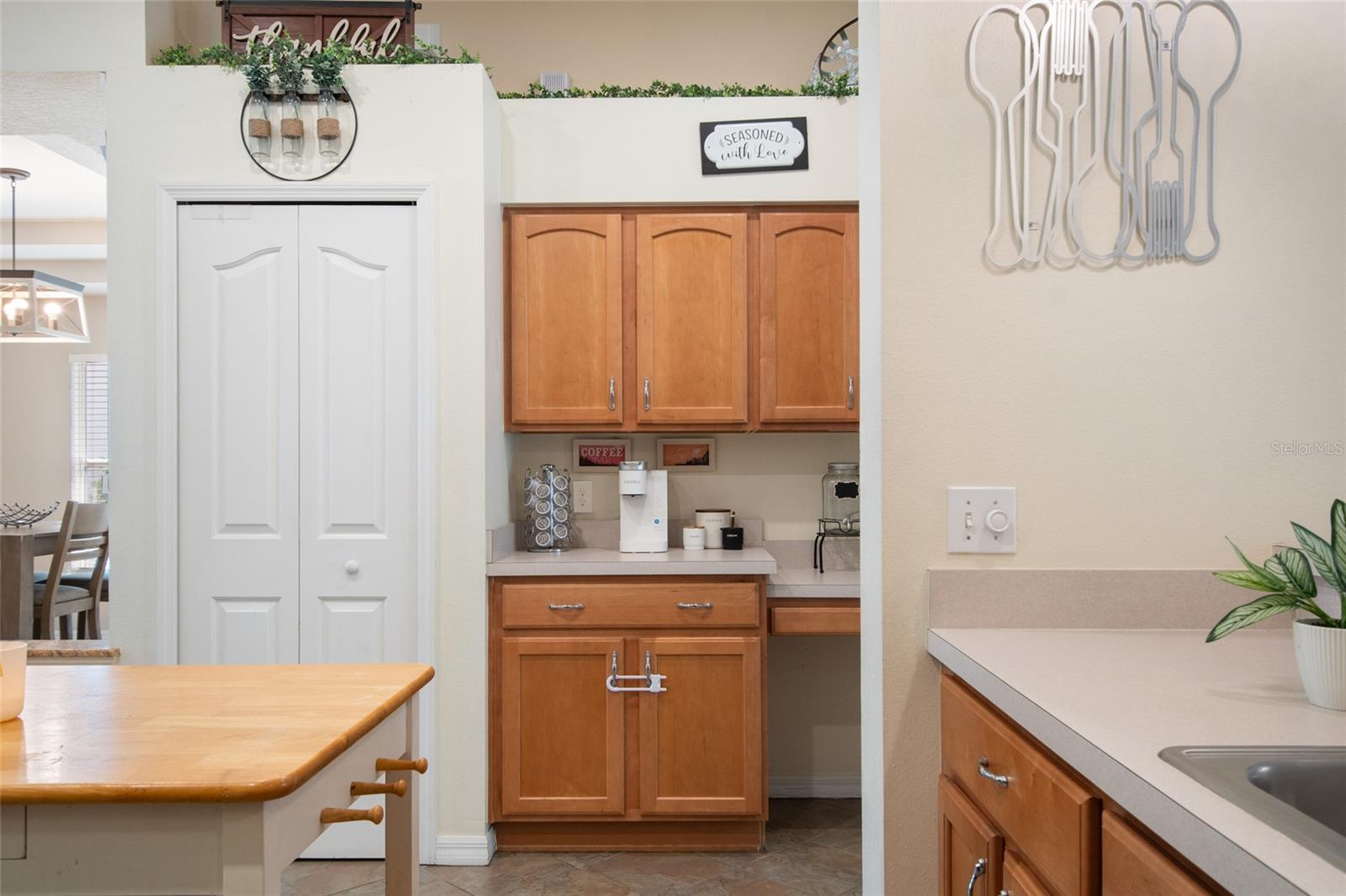 Image 33 of 58 For 25249 Ironwedge Drive