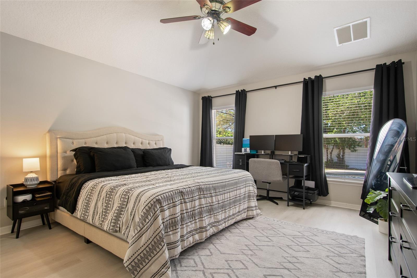 Image 36 of 58 For 25249 Ironwedge Drive