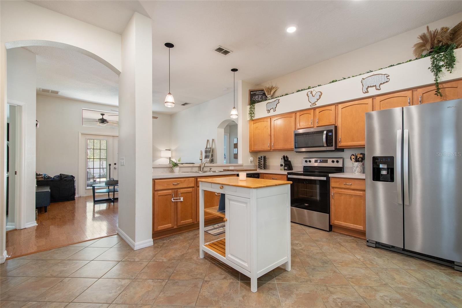 Image 4 of 58 For 25249 Ironwedge Drive