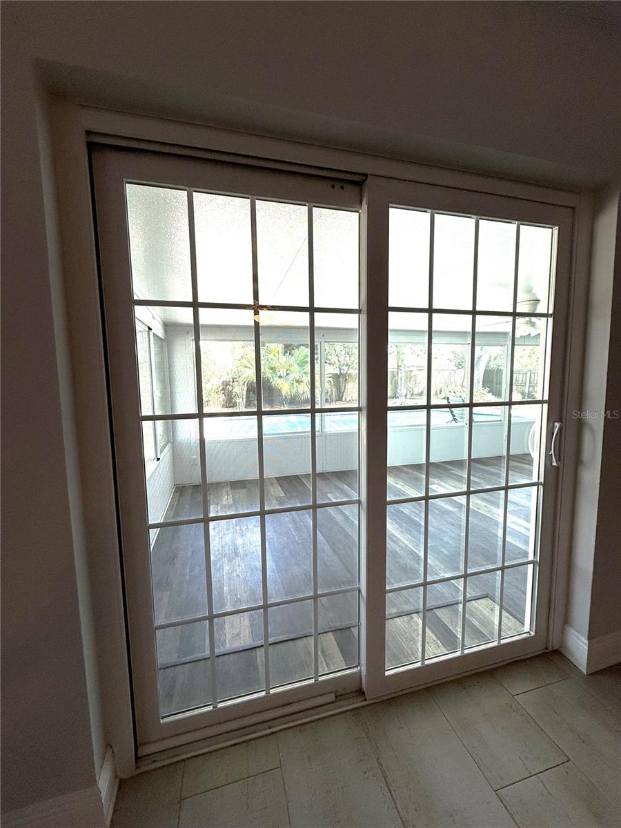 Image 21 of 57 For 1095 Gran Paseo Drive