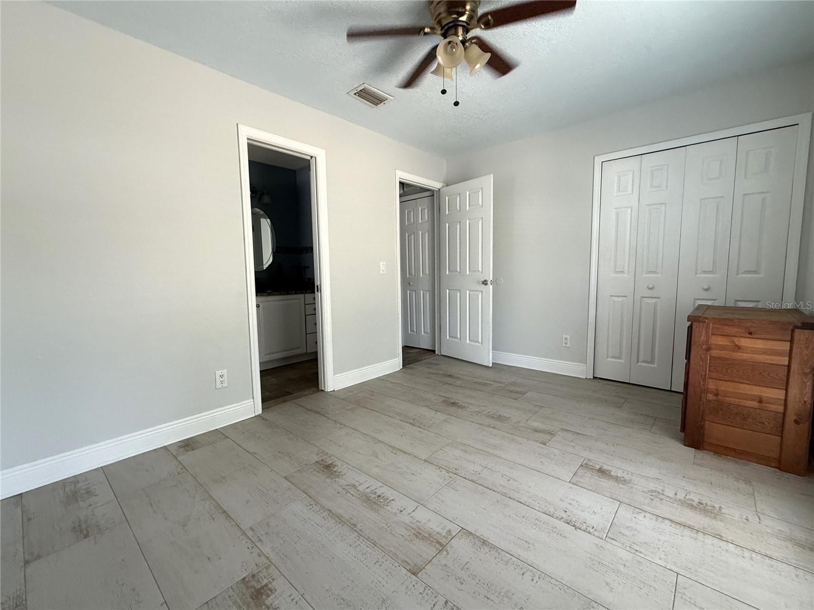 Image 25 of 57 For 1095 Gran Paseo Drive