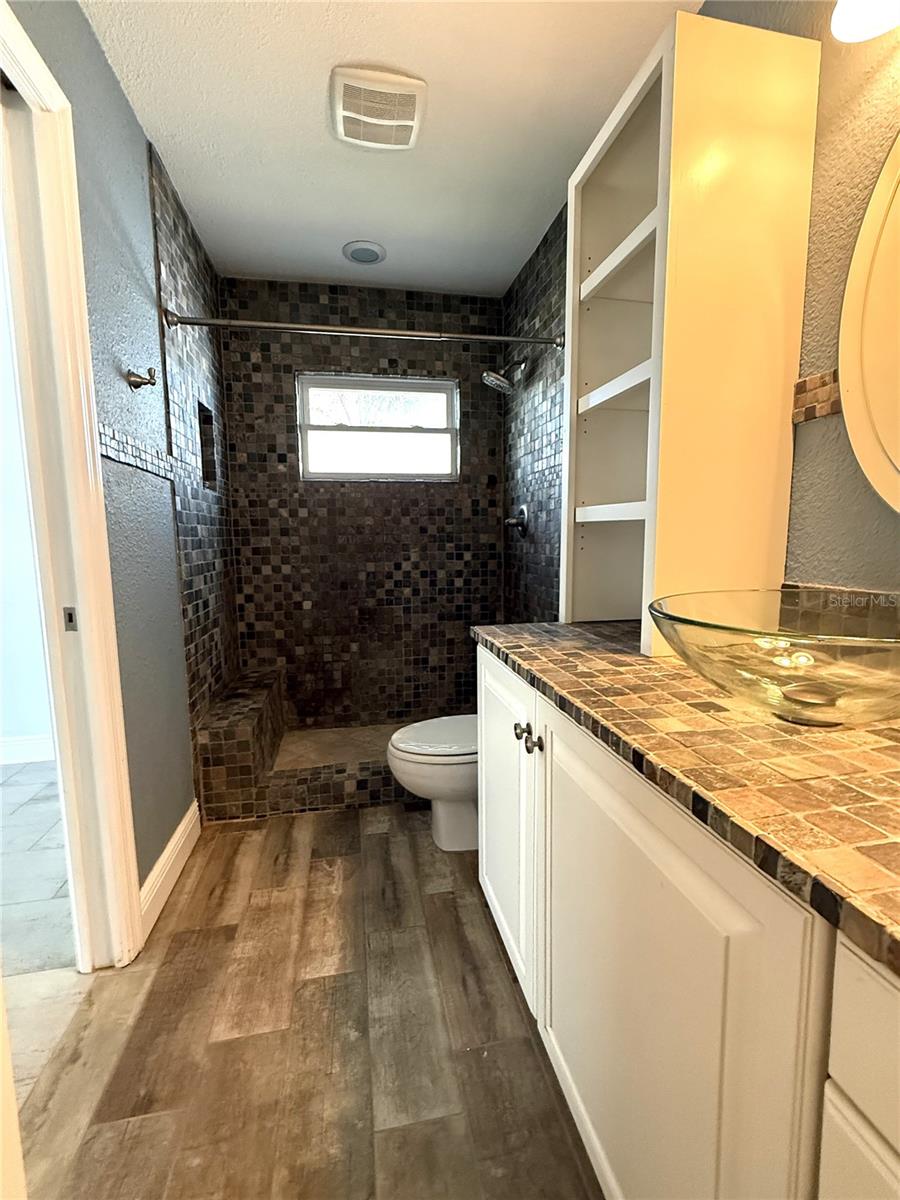 Image 29 of 57 For 1095 Gran Paseo Drive