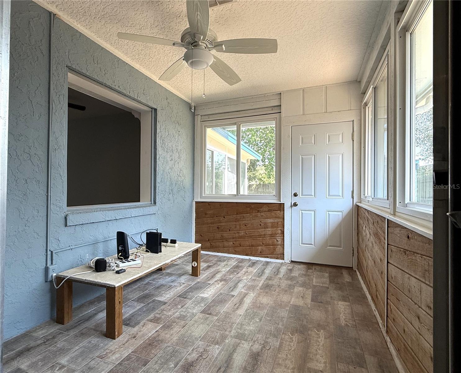 Image 35 of 57 For 1095 Gran Paseo Drive