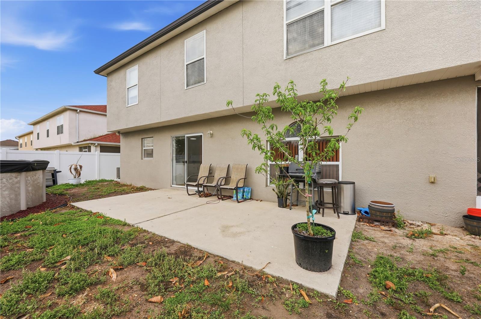 Image 37 of 47 For 627 Woodland Creek Boulevard