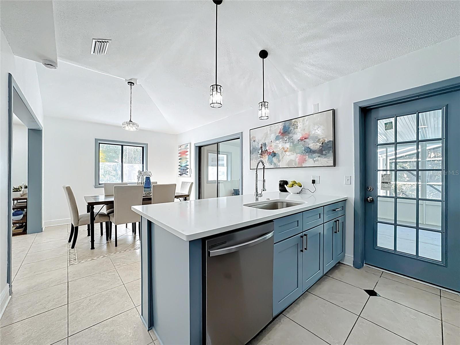 Image 10 of 73 For 506 Oakland Terrace