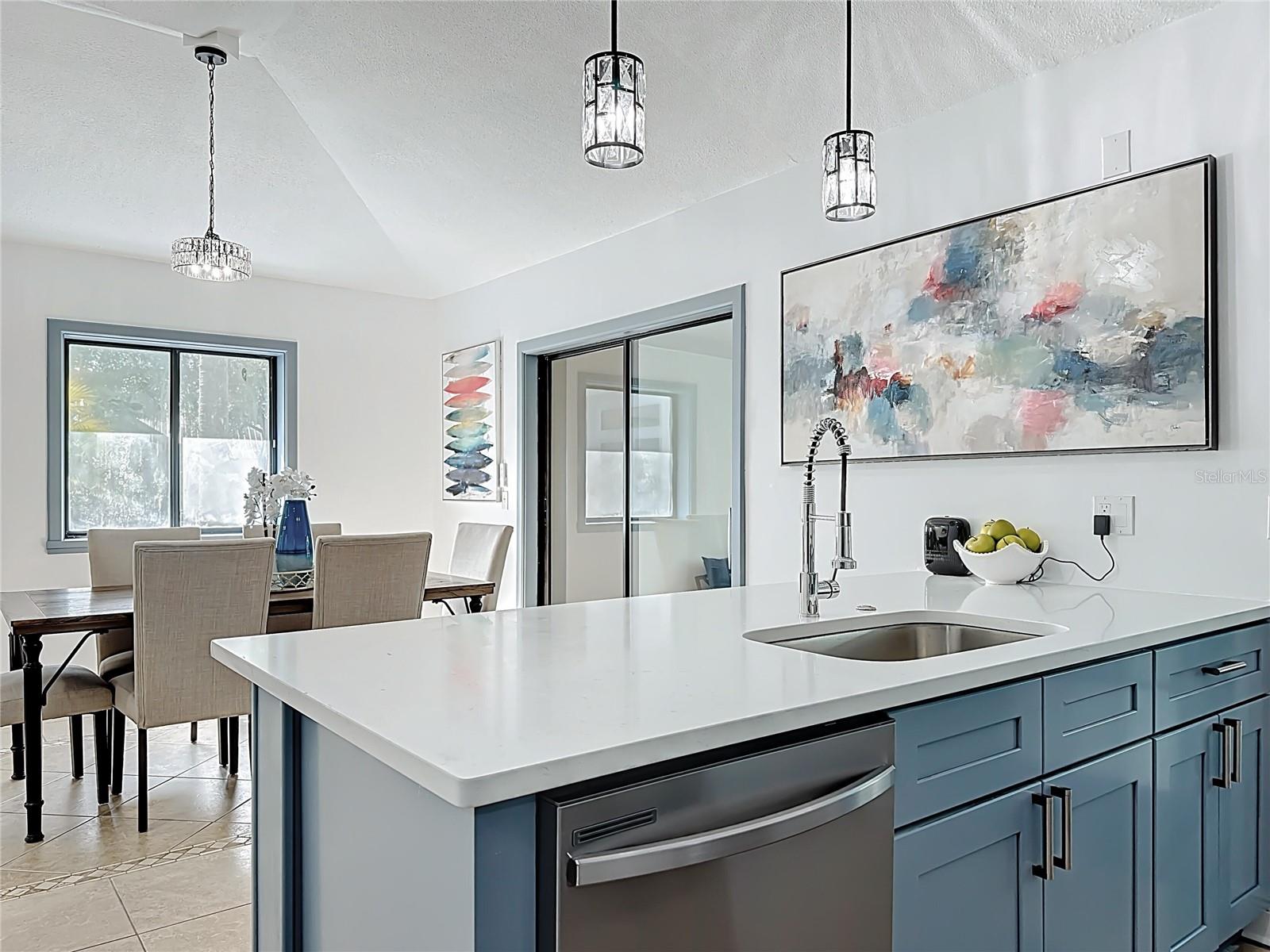 Image 11 of 73 For 506 Oakland Terrace