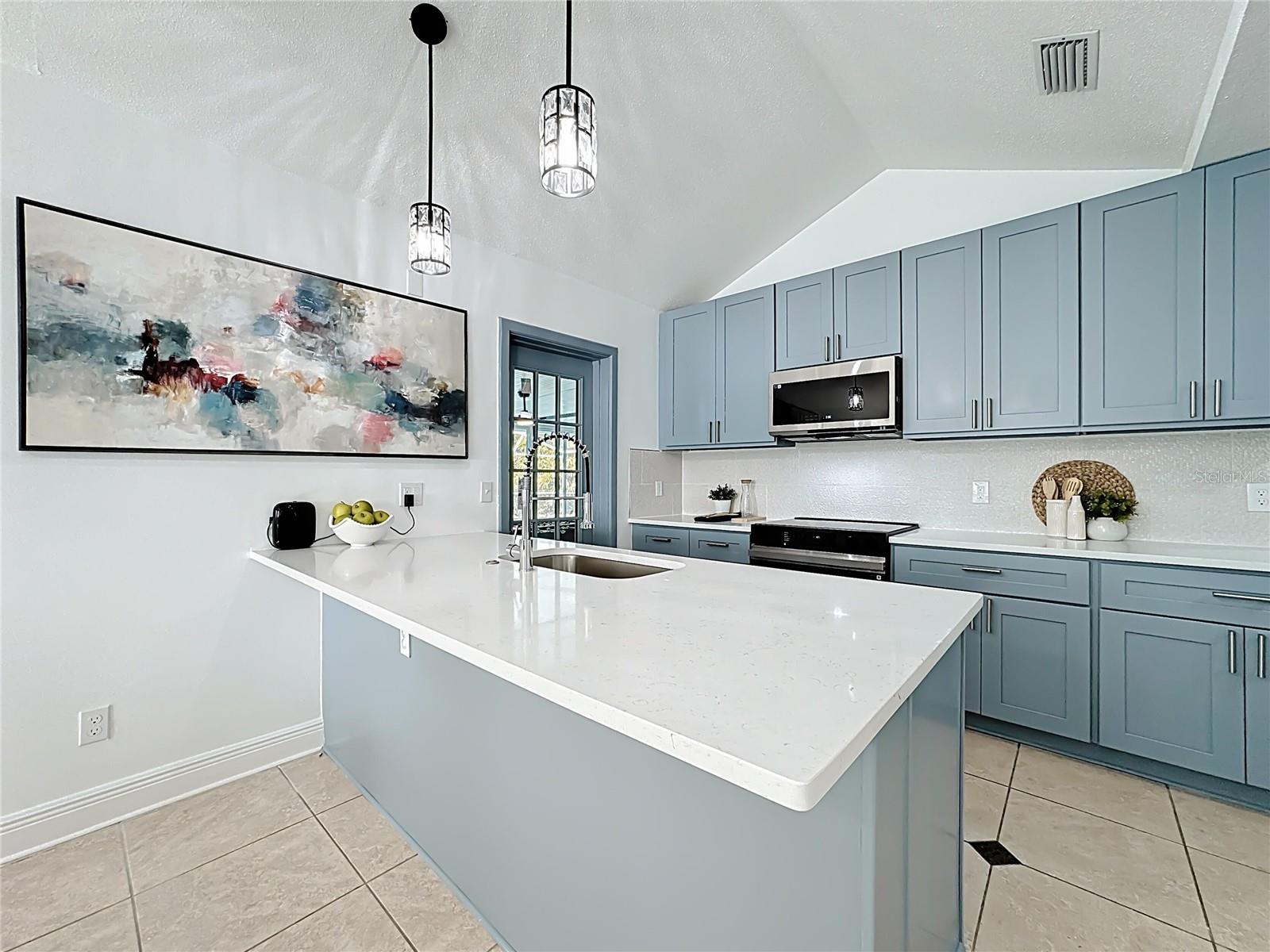 Image 17 of 73 For 506 Oakland Terrace