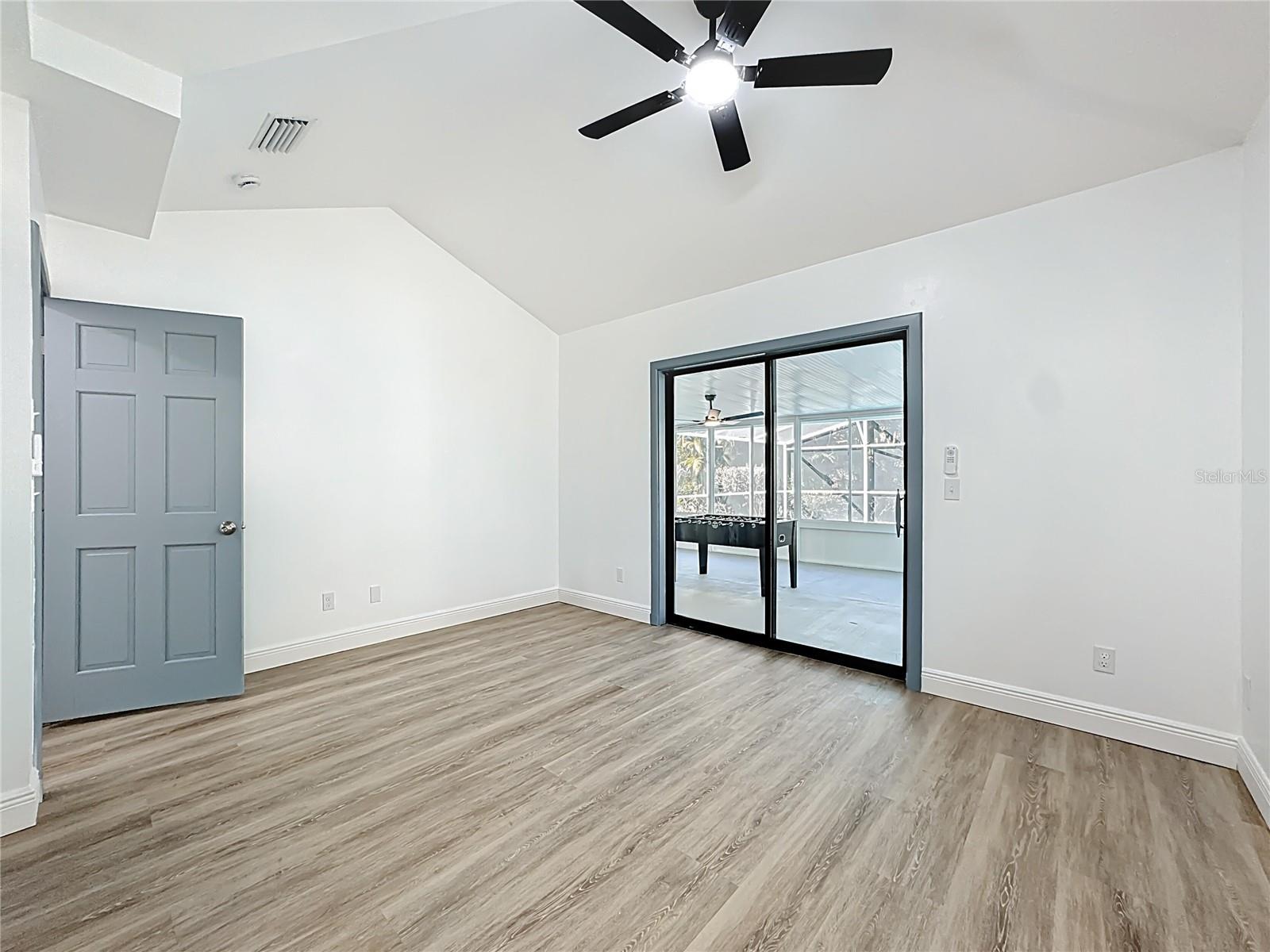 Image 36 of 73 For 506 Oakland Terrace