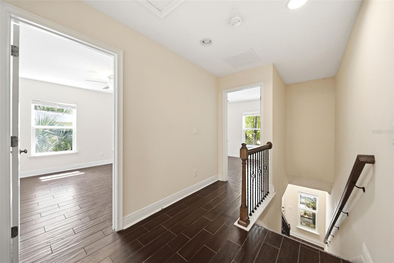 Image 11 of 34 For 729-733 Putnam Avenue