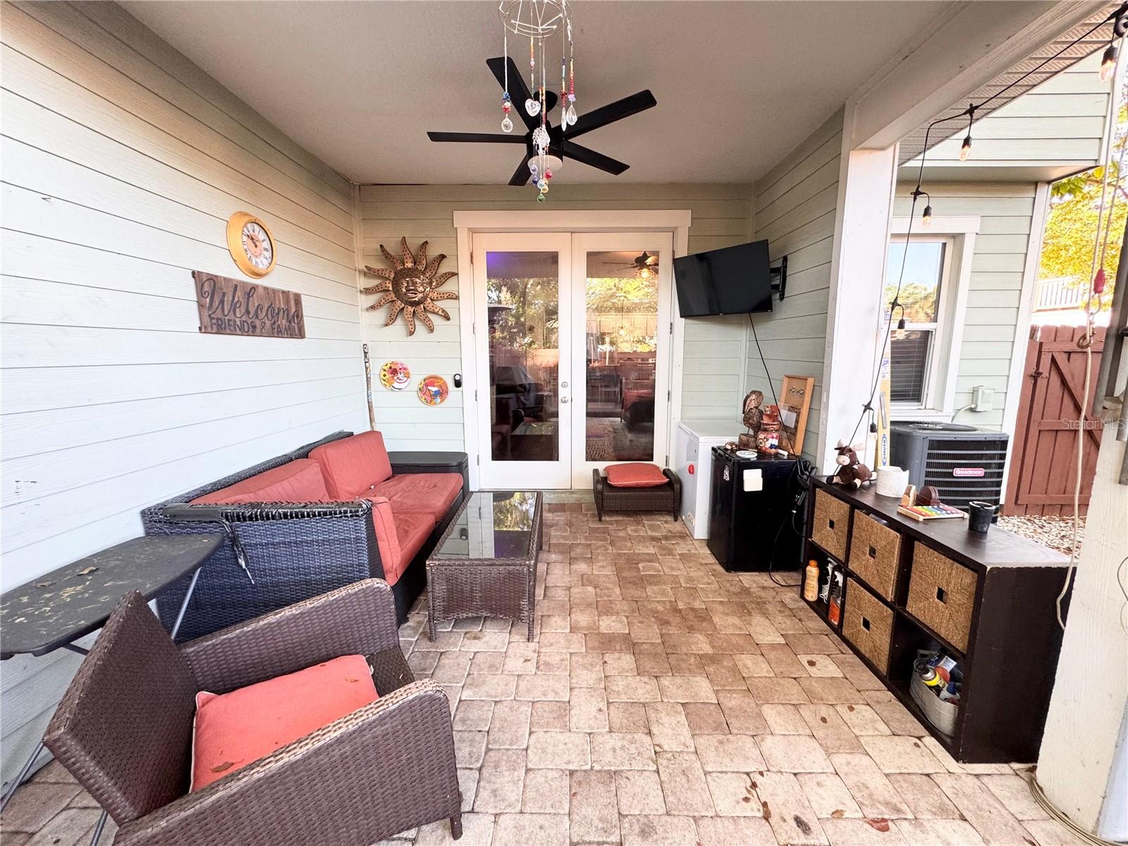 Image 32 of 34 For 729-733 Putnam Avenue