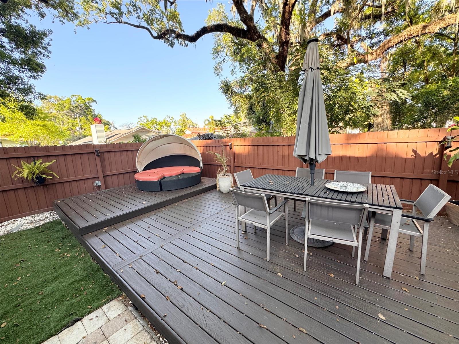 Image 33 of 34 For 729-733 Putnam Avenue