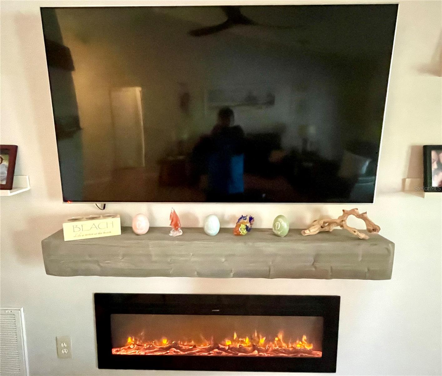 Image 15 of 87 For 6025 Hickory Grove Lane