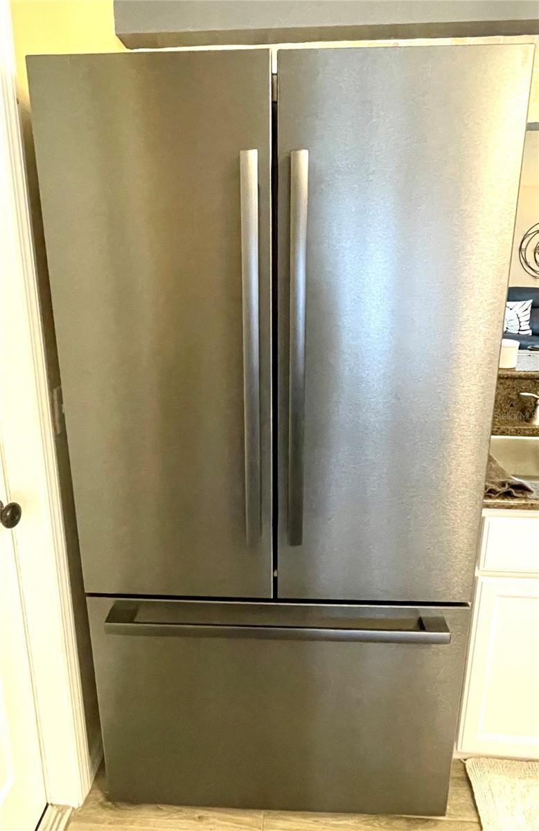 Image 21 of 87 For 6025 Hickory Grove Lane