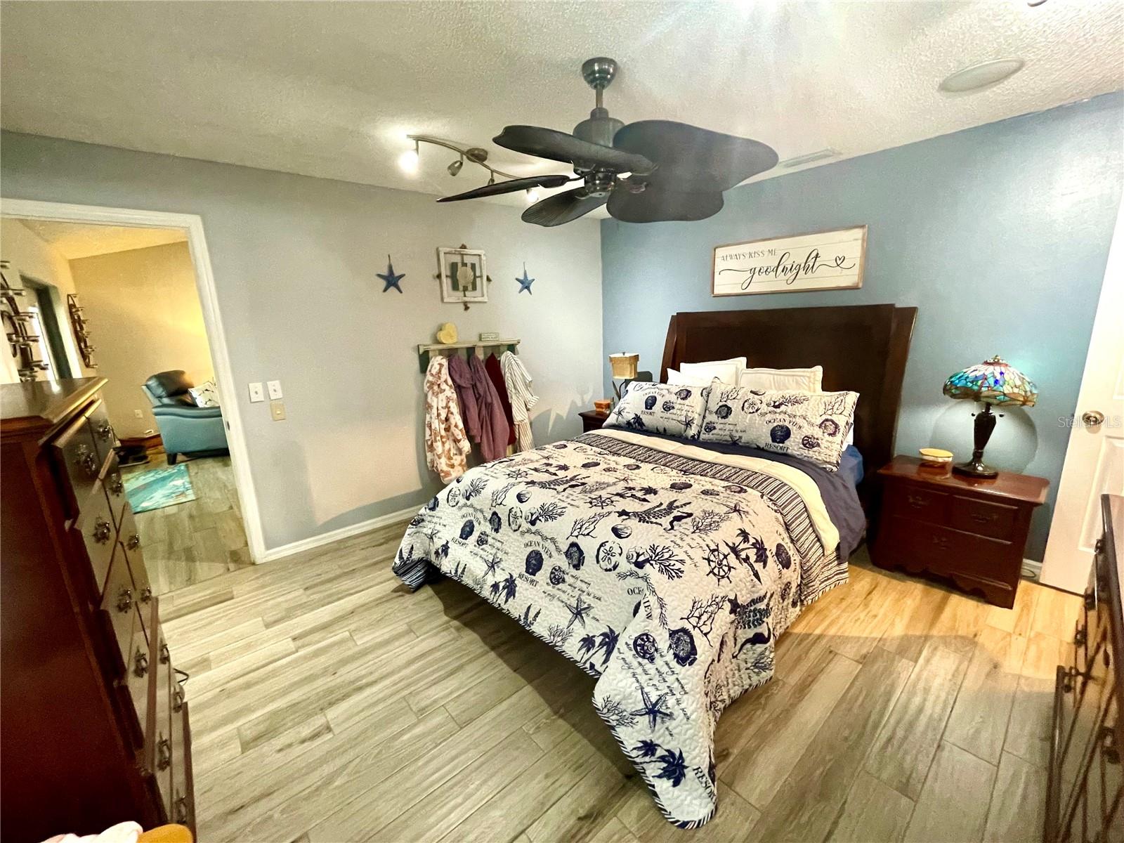 Image 36 of 87 For 6025 Hickory Grove Lane