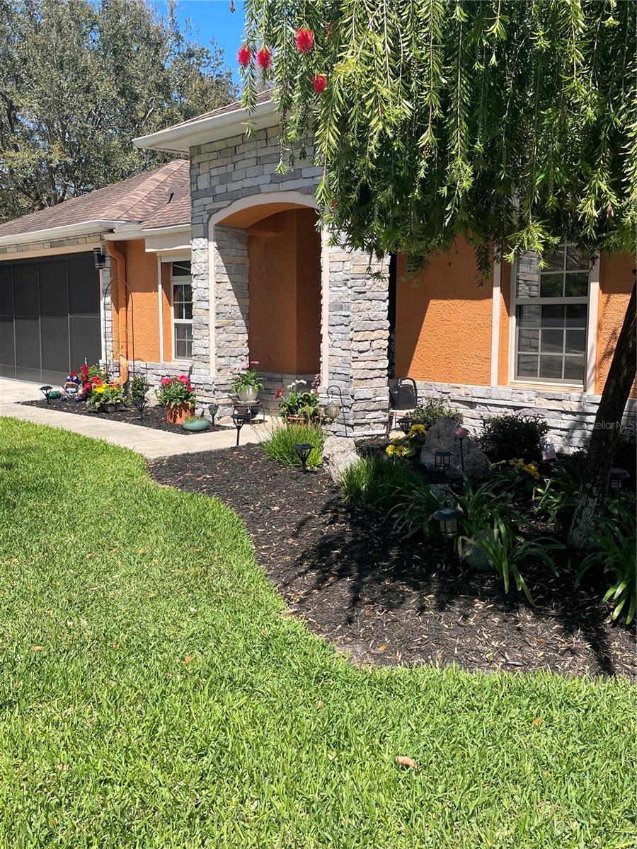 Image 4 of 87 For 6025 Hickory Grove Lane