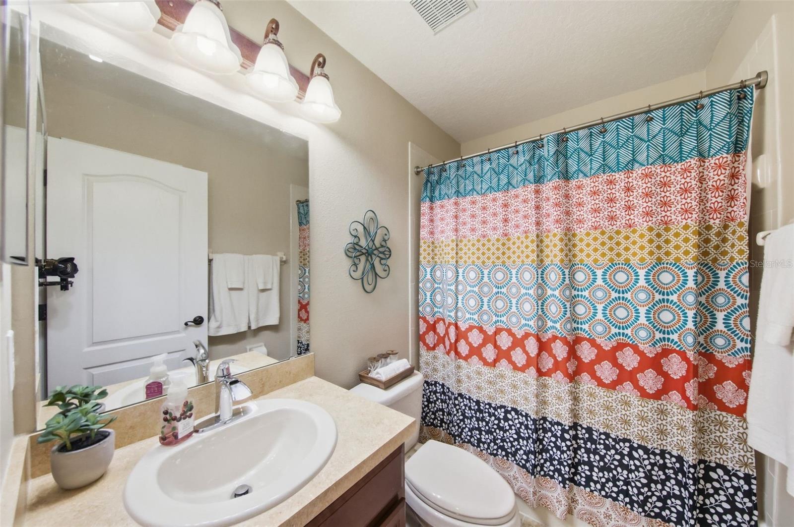 Image 16 of 28 For 11337 Great Commission Way