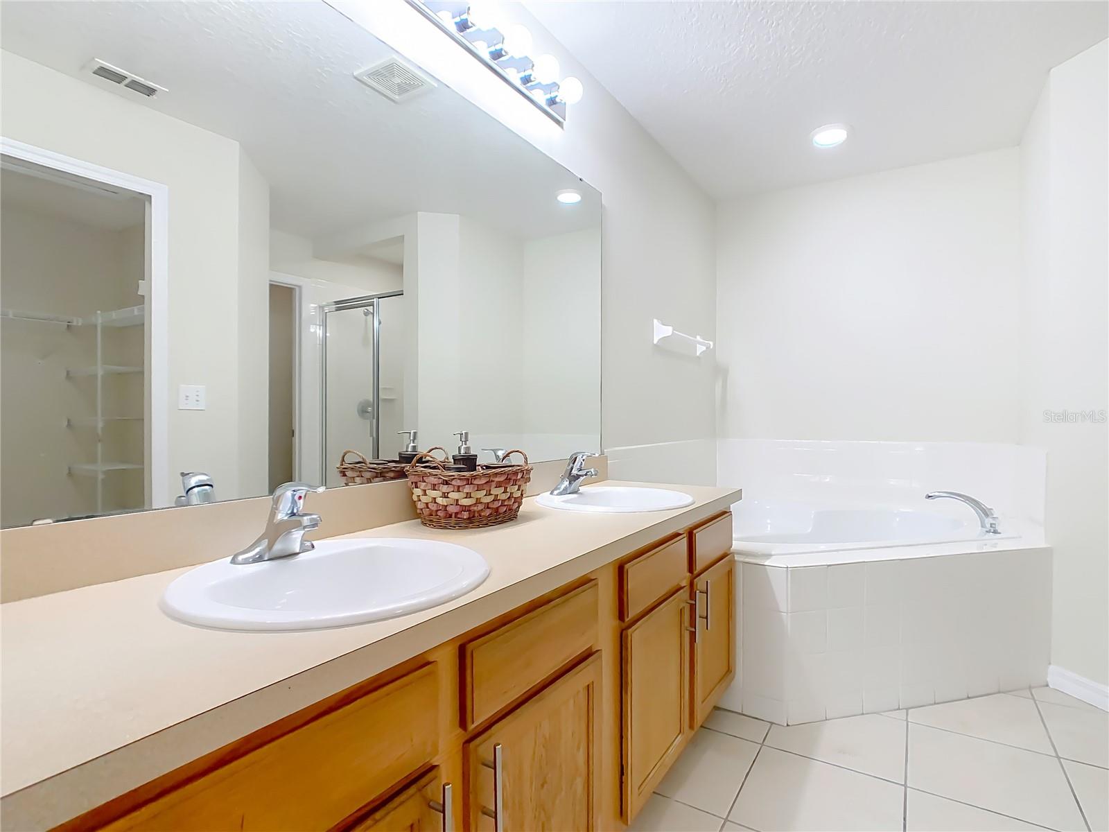 Image 10 of 20 For 313 Drum Lane