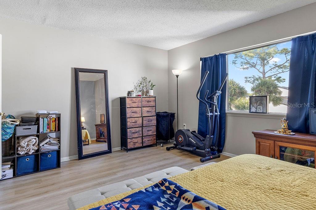 Image 18 of 28 For 4269 Semoran Boulevard 14