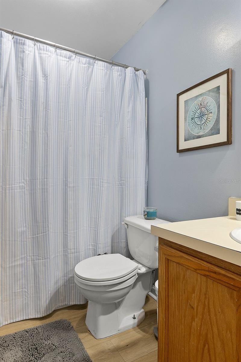 Image 20 of 28 For 4269 Semoran Boulevard 14