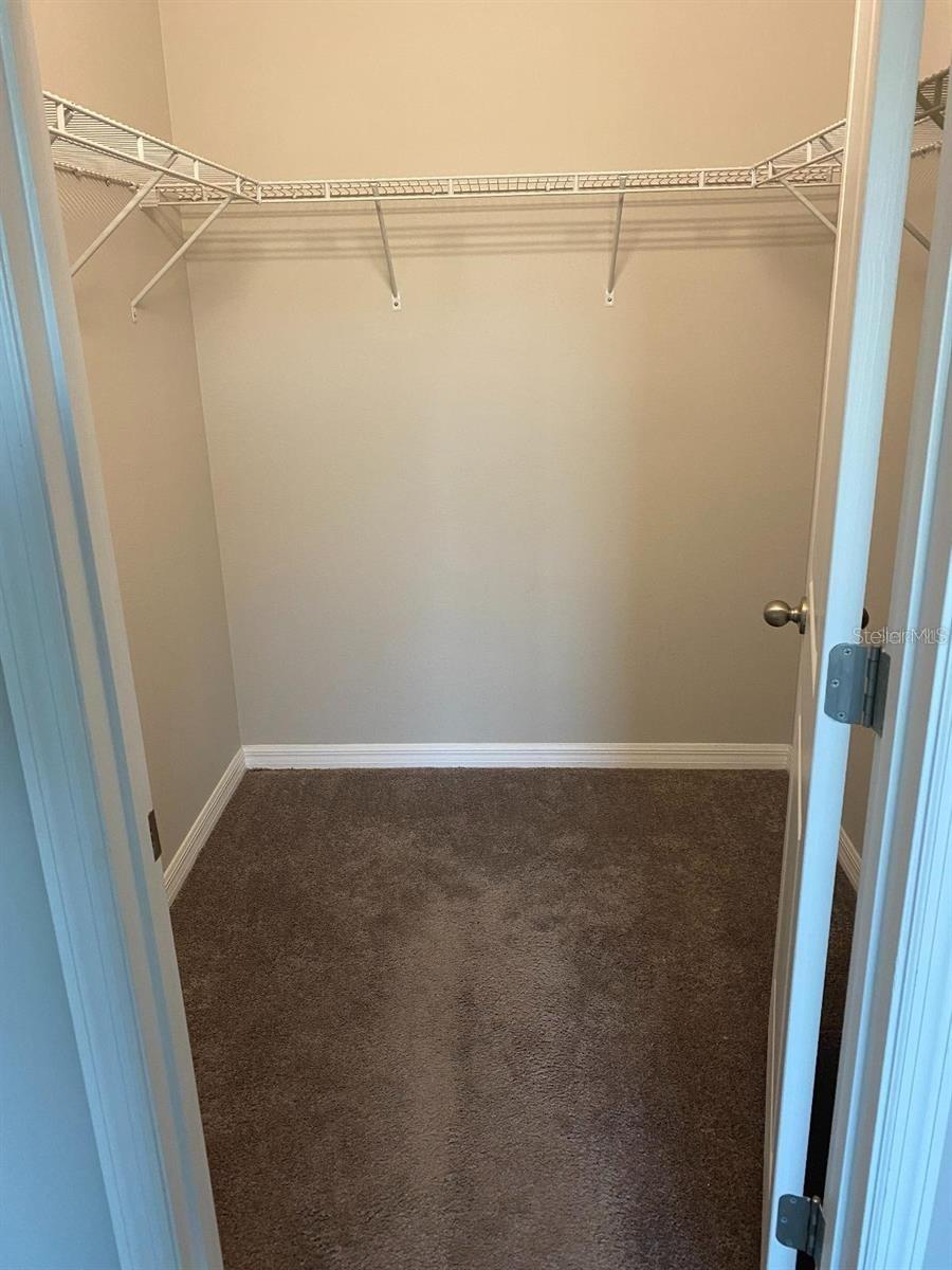 Image 18 of 29 For 15334 Murcott Blossom Boulevard