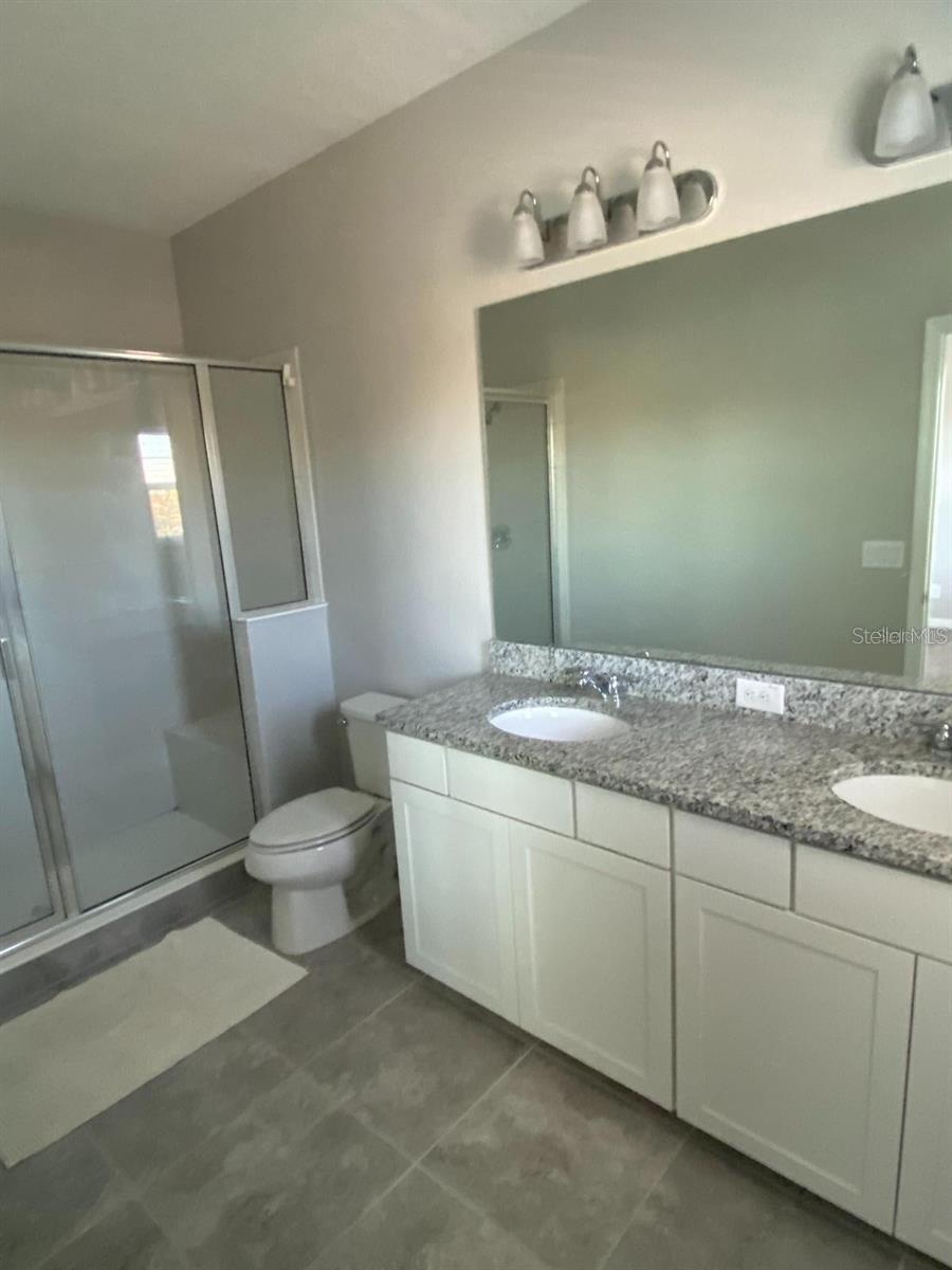 Image 19 of 29 For 15334 Murcott Blossom Boulevard