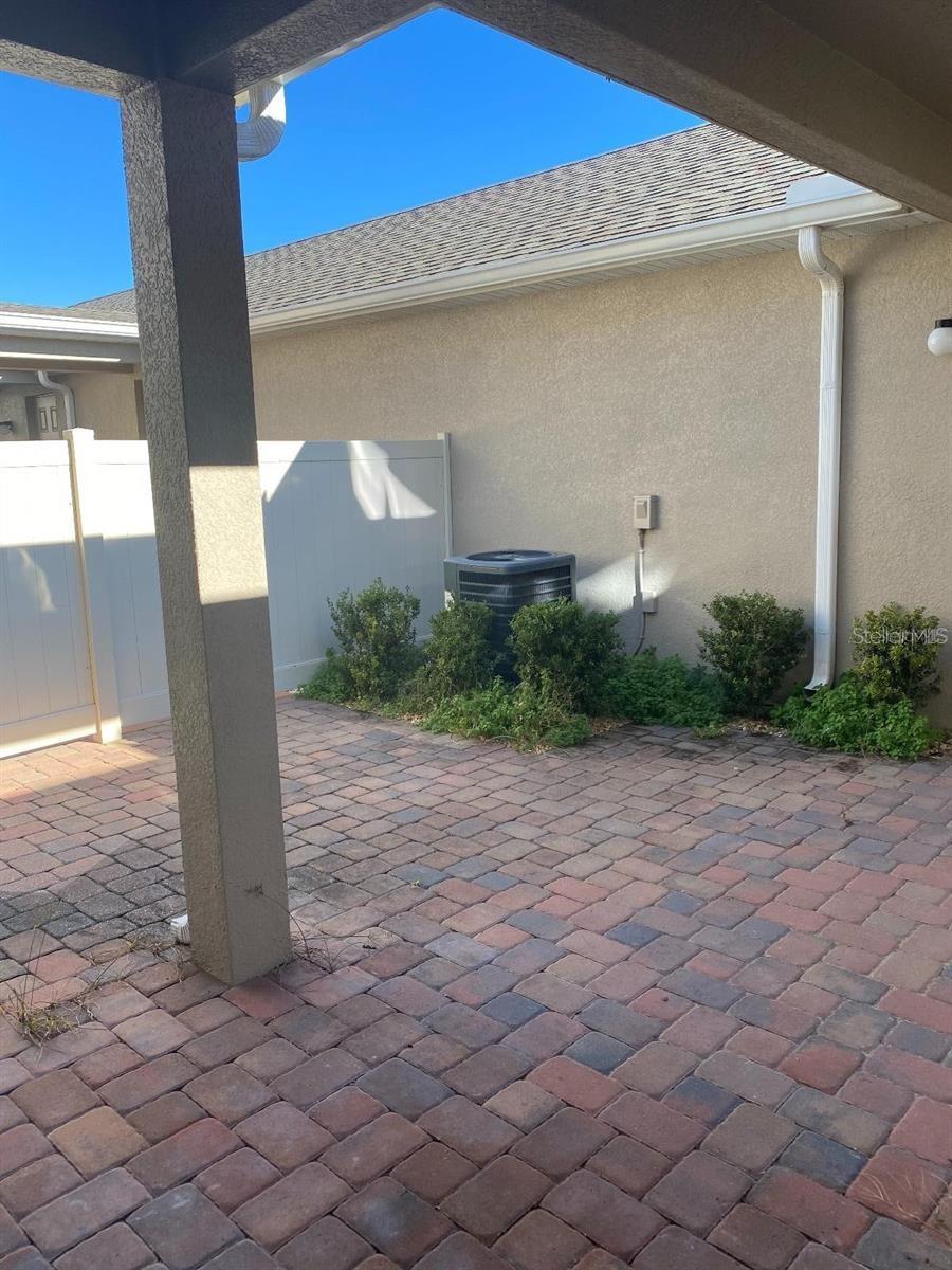 Image 24 of 29 For 15334 Murcott Blossom Boulevard