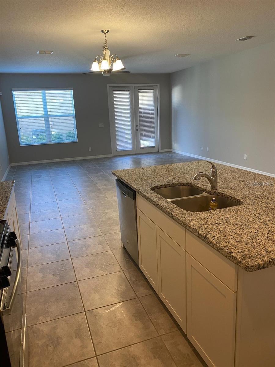 Image 9 of 29 For 15334 Murcott Blossom Boulevard