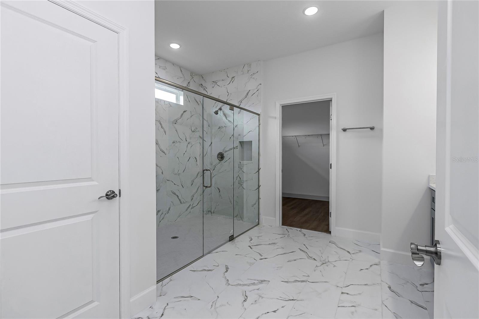 Image 18 of 36 For 9778 Chapel Way