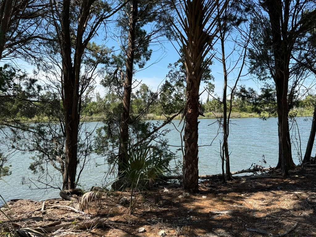 Image 5 of 17 For 5780 Claremont Drive