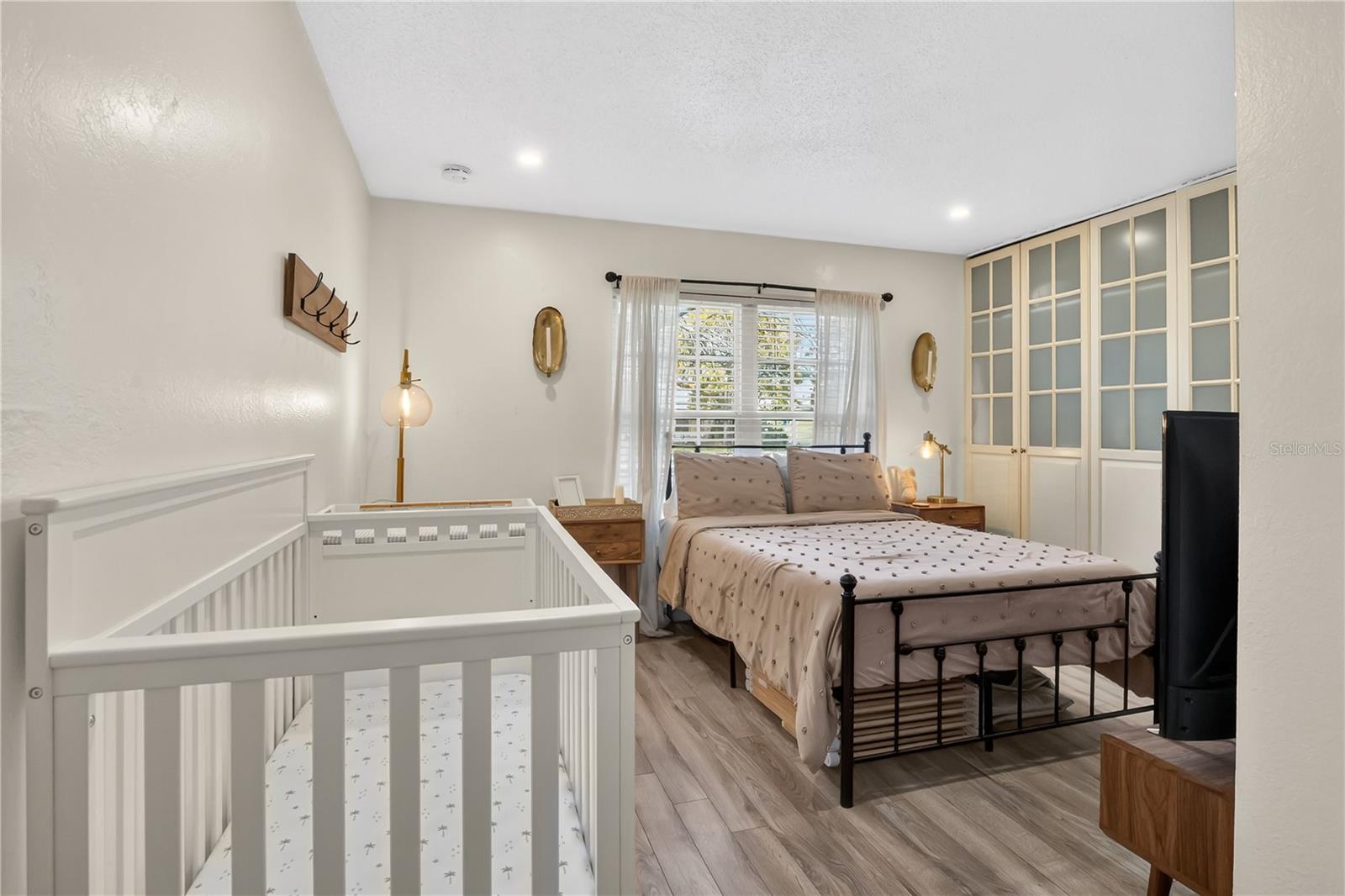 Image 16 of 26 For 10431 Kingbrook Lane