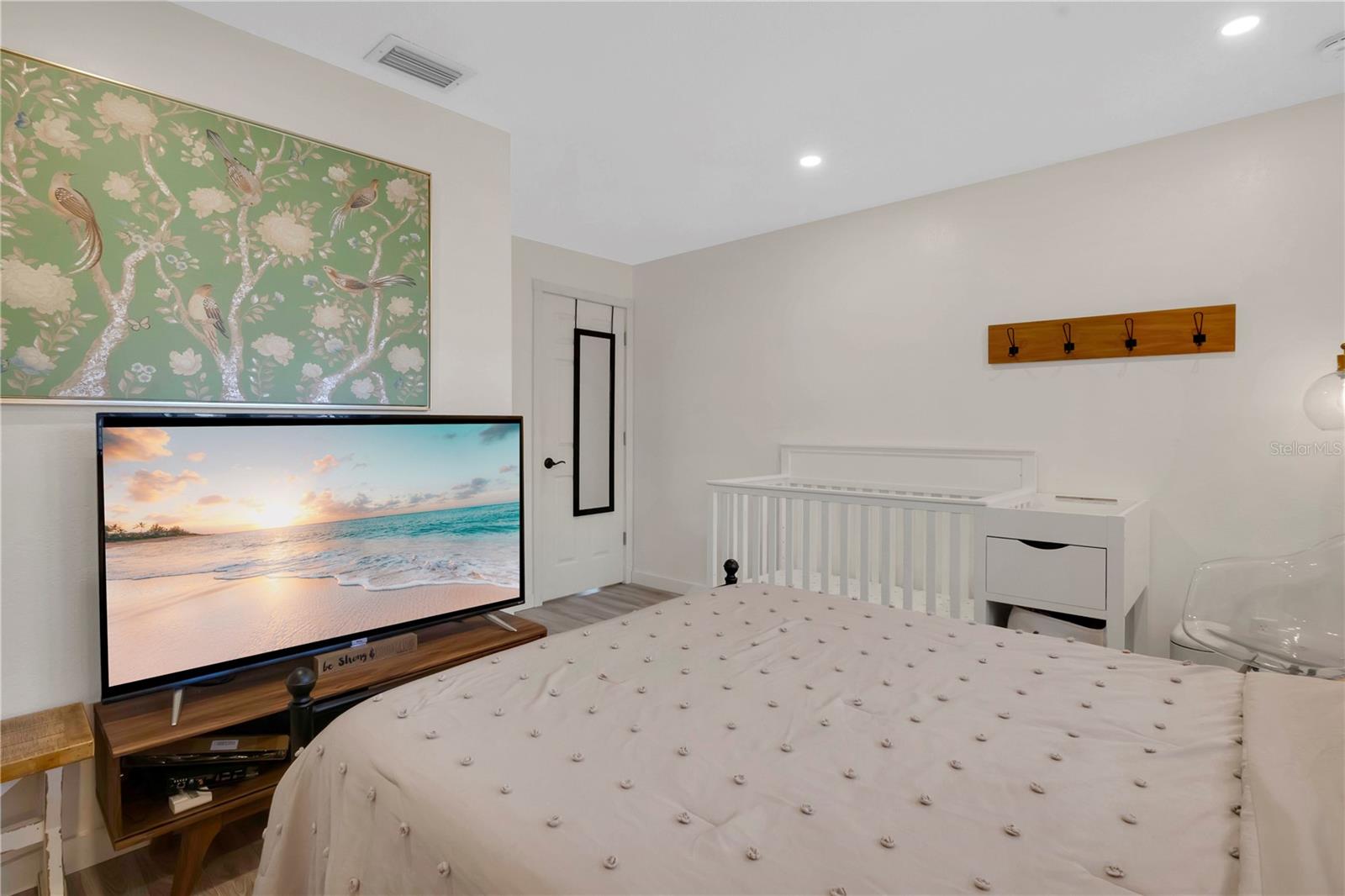 Image 17 of 26 For 10431 Kingbrook Lane