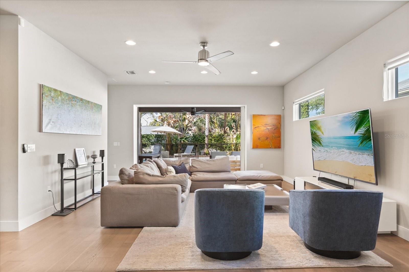 Image 11 of 51 For 1649 Harmon Avenue