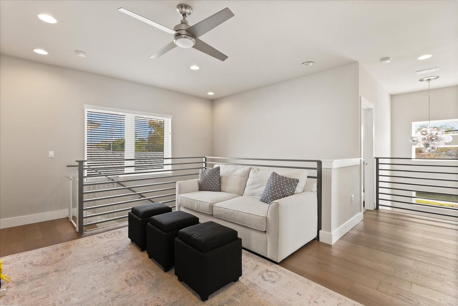 Image 19 of 51 For 1649 Harmon Avenue