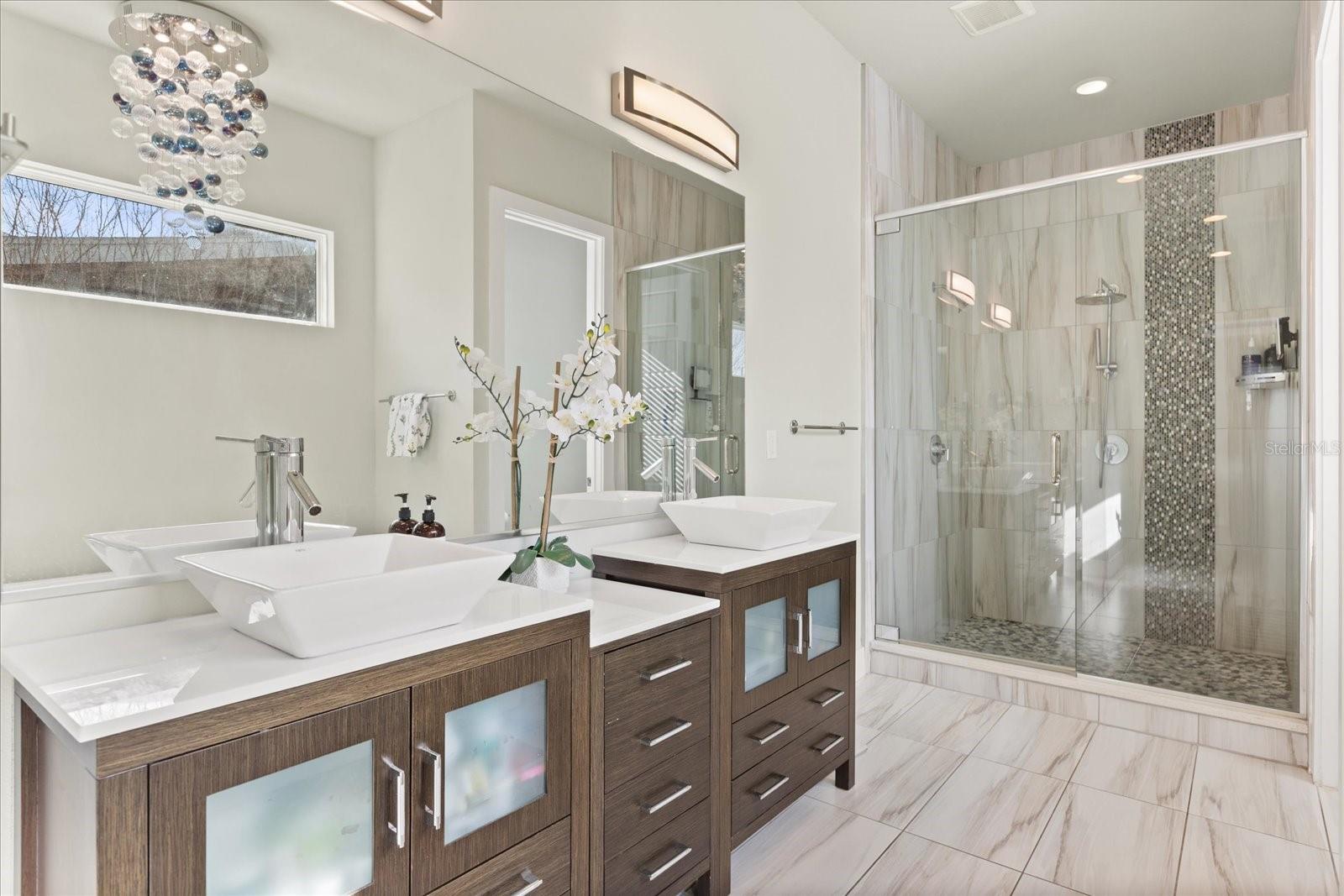 Image 25 of 51 For 1649 Harmon Avenue