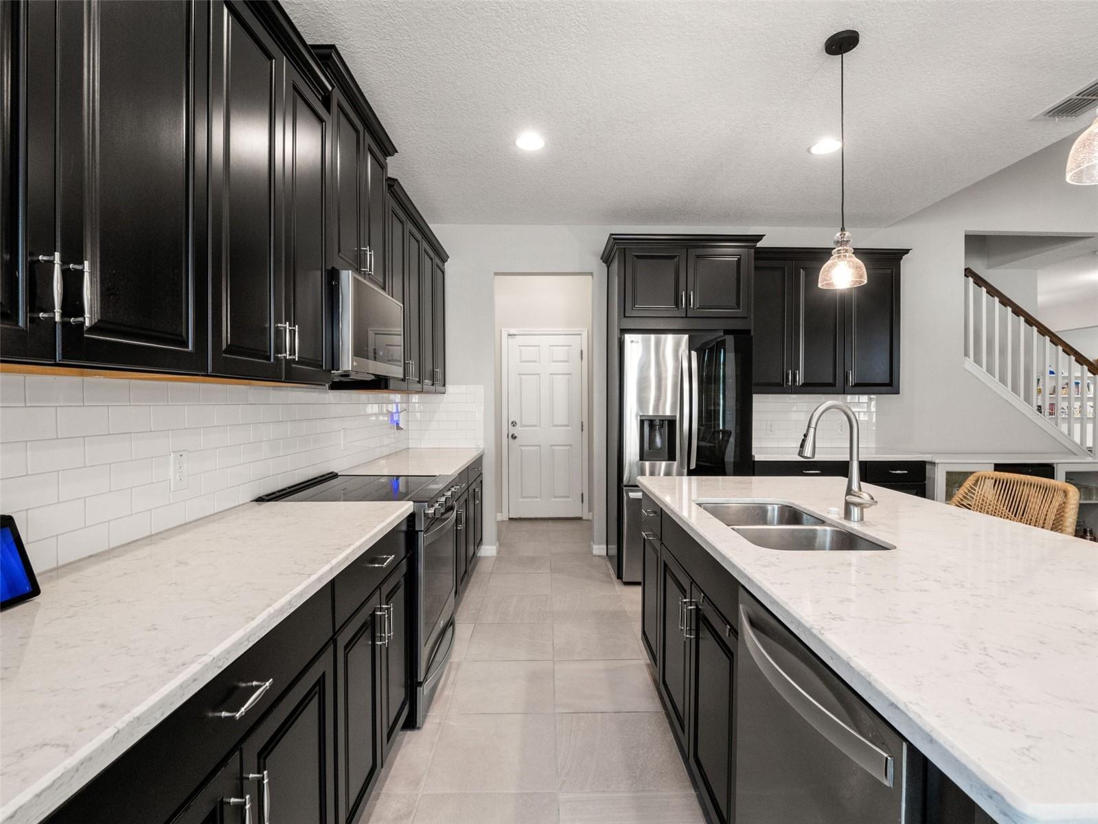 Image 10 of 45 For 3120 River Springs Boulevard