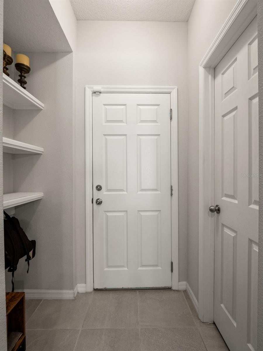 Image 13 of 45 For 3120 River Springs Boulevard