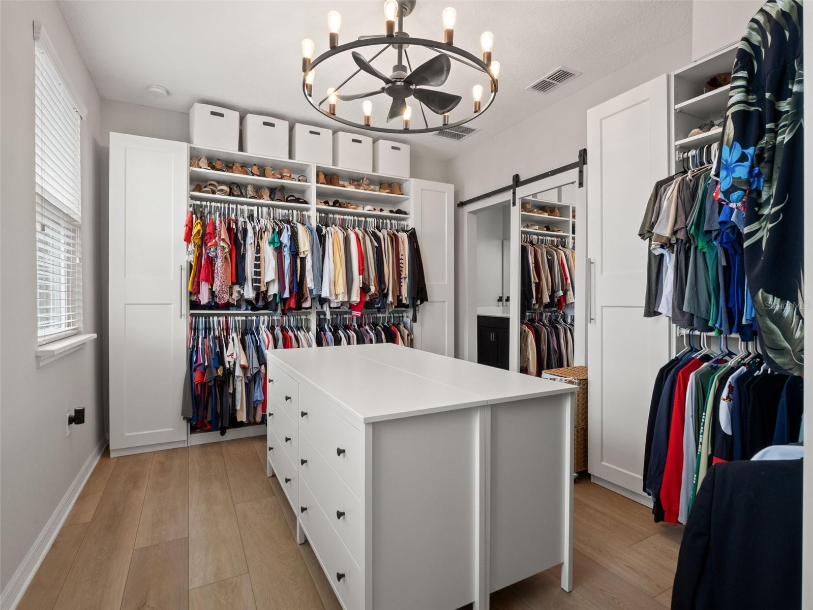 Image 21 of 45 For 3120 River Springs Boulevard