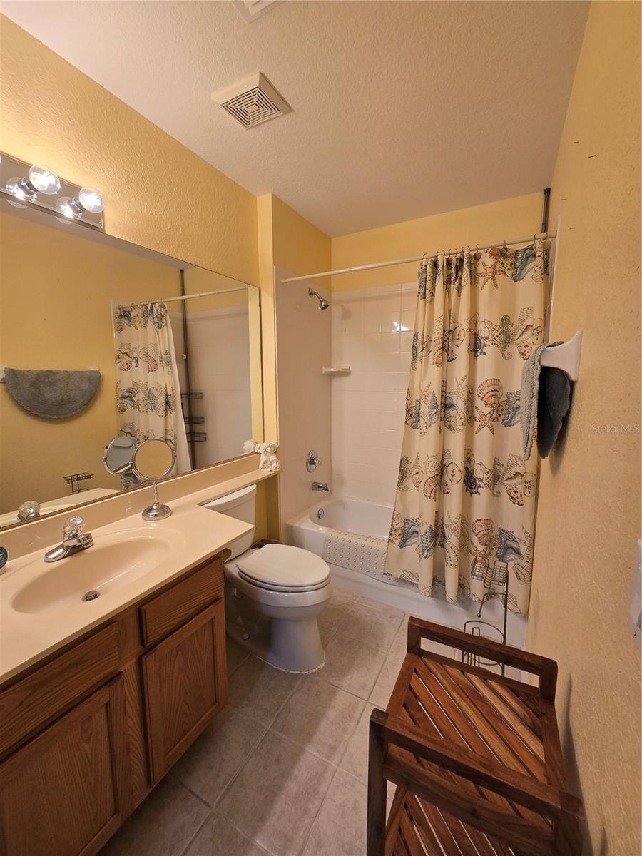 Image 26 of 28 For 7627 Bay Port Road 55