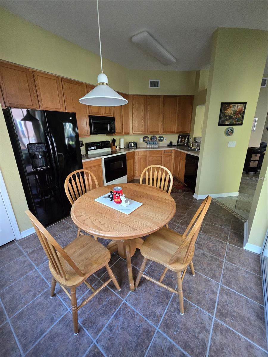 Image 8 of 28 For 7627 Bay Port Road 55