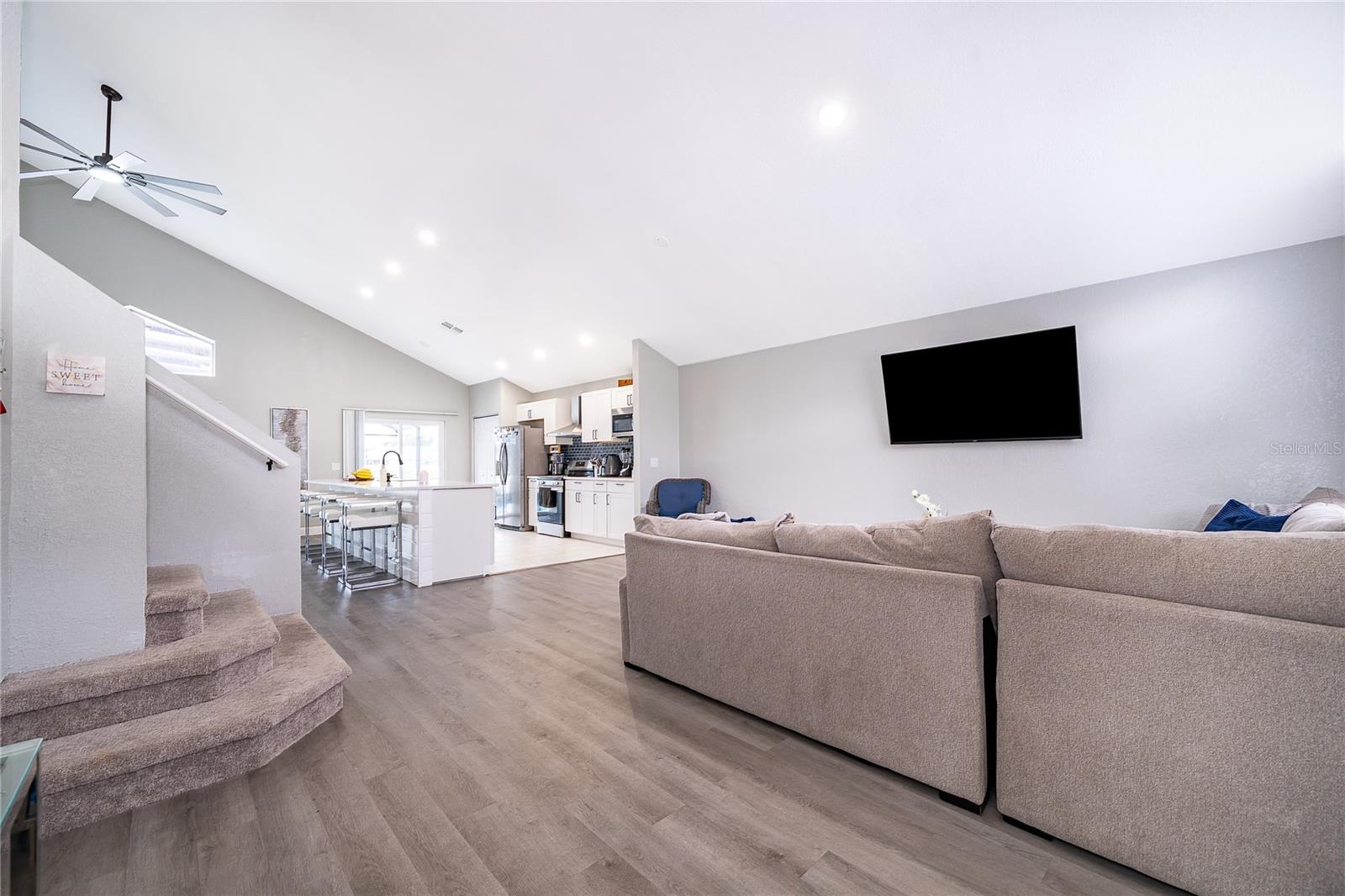 Image 10 of 35 For 3007 Stillwater Drive