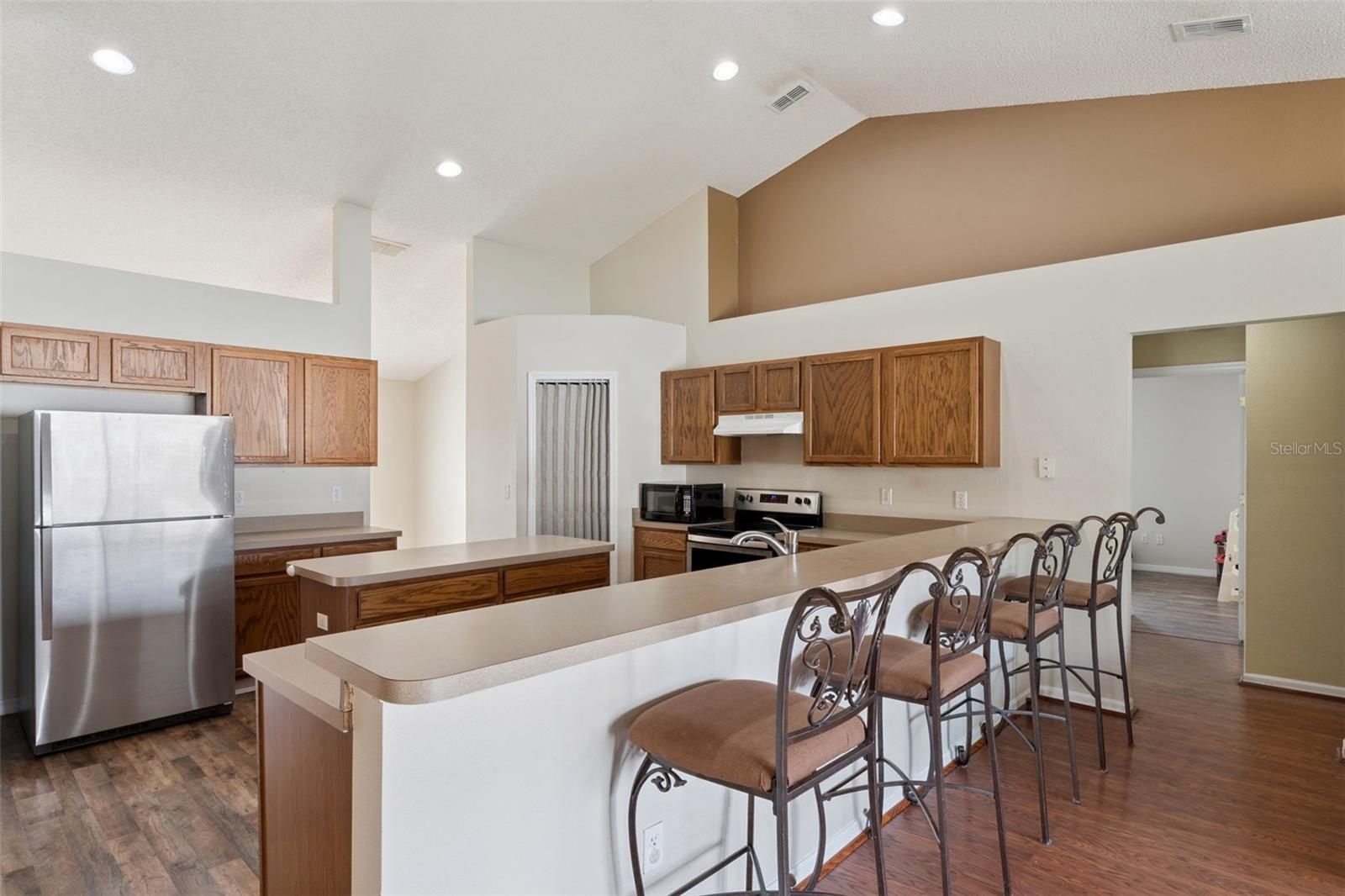 Listing photo id 11 for 1111 Chichester Court