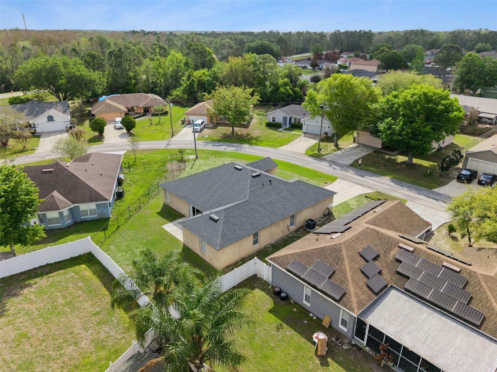 Listing photo id 27 for 1111 Chichester Court