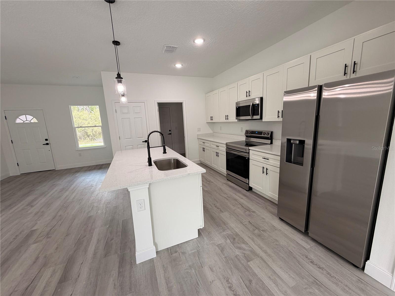 Image 5 of 18 For 2670 162nd Lane 2670