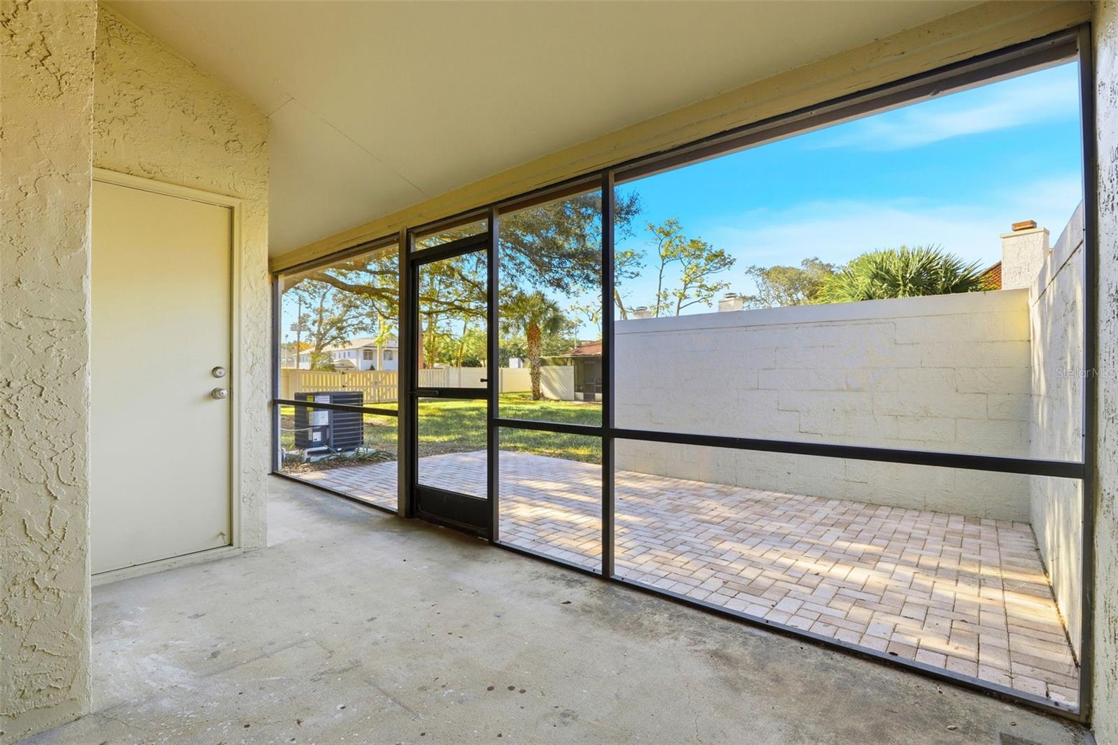 Image 24 of 26 For 190 Sabal Palm Place 190