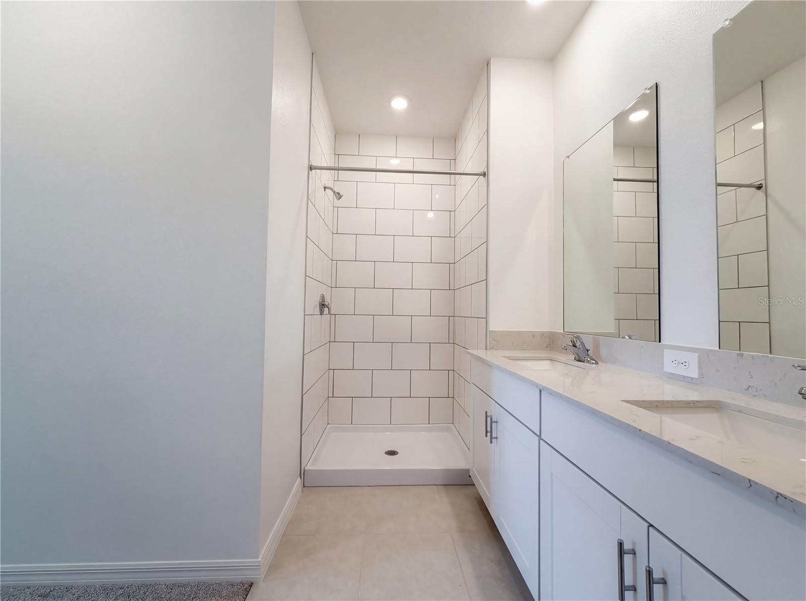 Image 15 of 35 For 9435 Gulf Shore Terrace