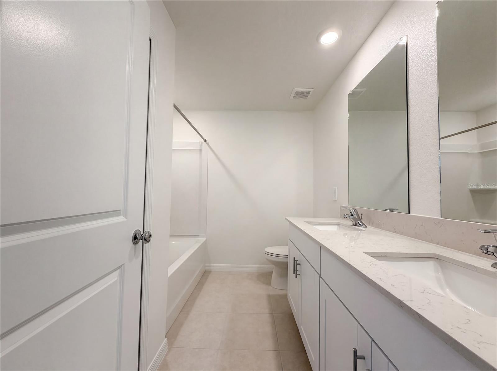 Image 24 of 35 For 9435 Gulf Shore Terrace