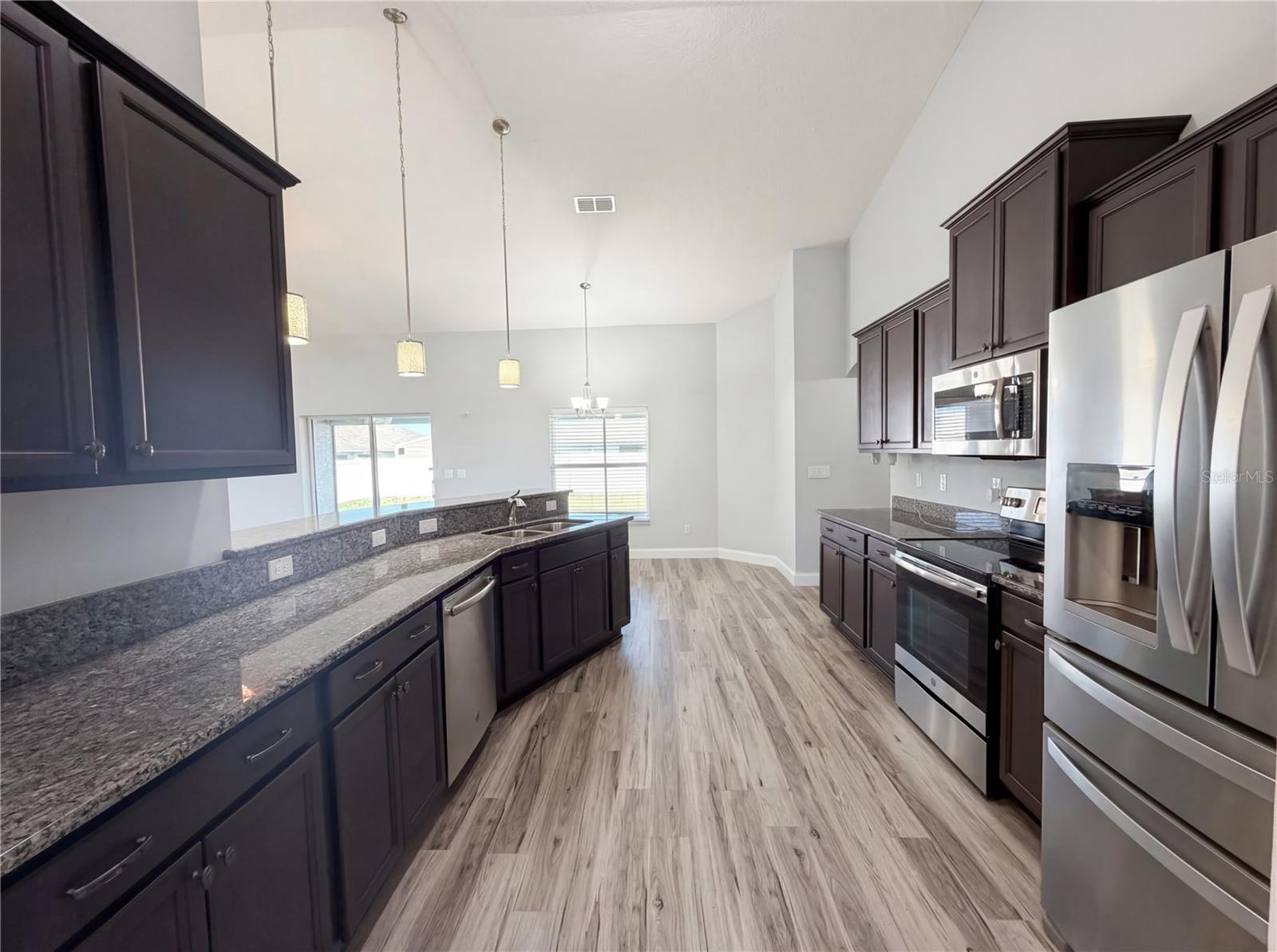 Image 11 of 24 For 5033 97th Lane