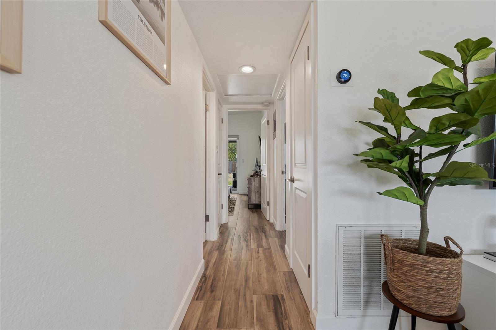 Image 16 of 31 For 5218 Dexter Street