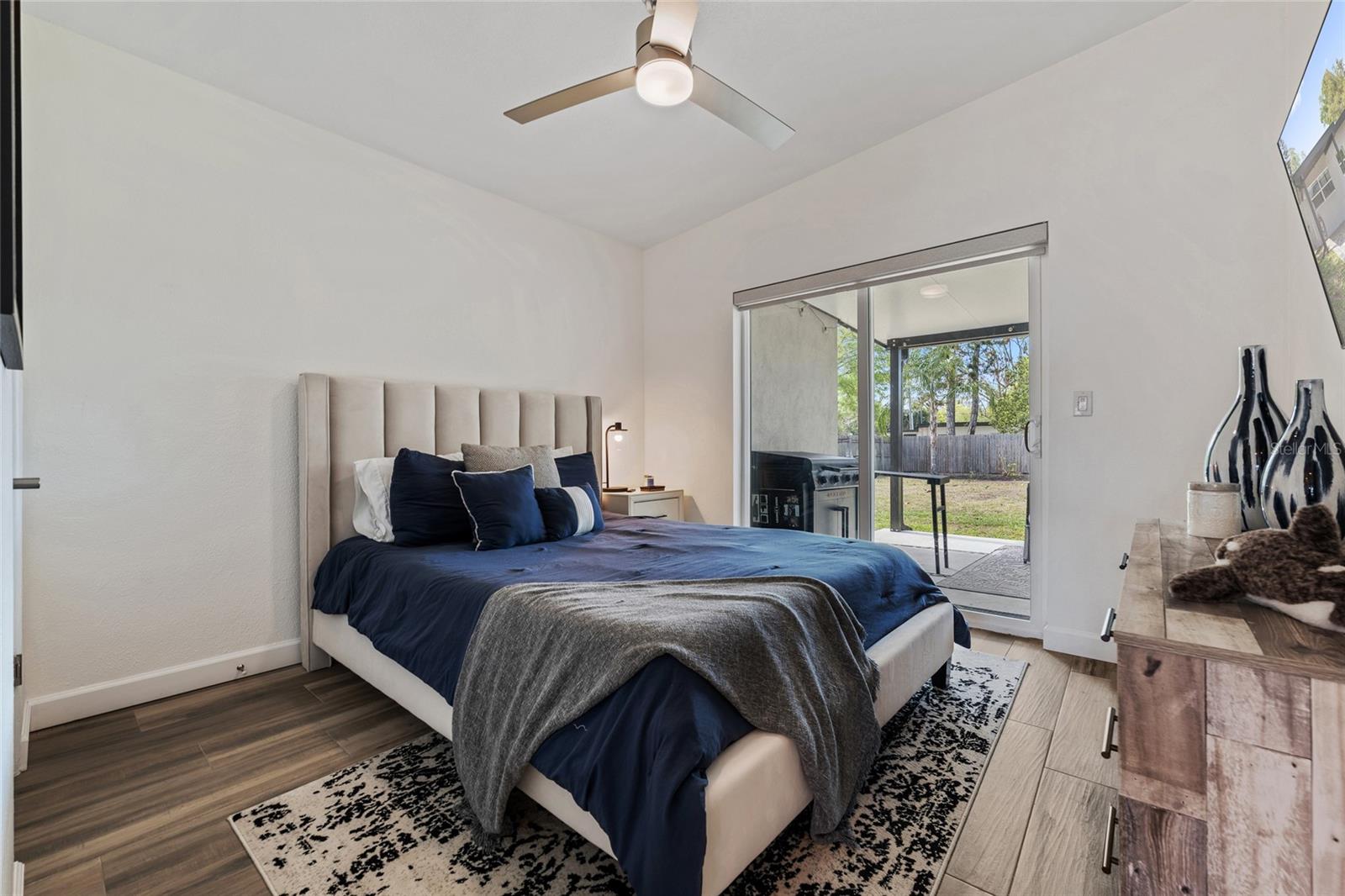 Image 17 of 31 For 5218 Dexter Street