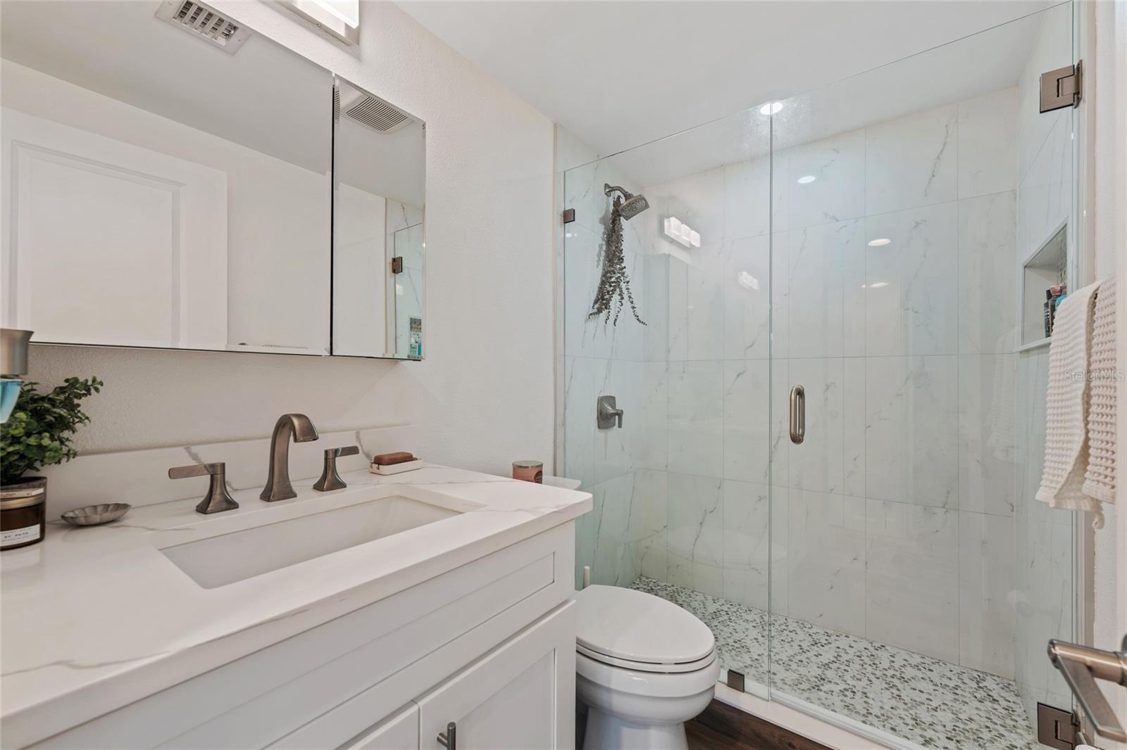 Image 19 of 31 For 5218 Dexter Street